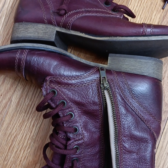 Steve Madden leather combat boots - Picture 6 of 6